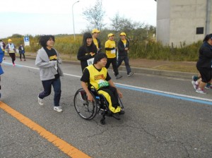 若い2人②